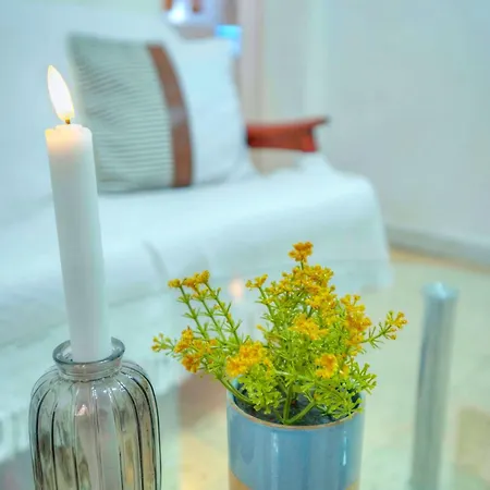 Charming One Bedroom, Sea View Balcony, Center. * Valletta