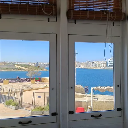 Lägenhet Charming One Bedroom, Sea View Balcony, Center. Valletta